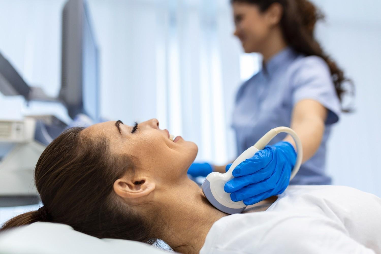 Advanced energy-based skin tightening treatment being performed at AM Aesthetics London